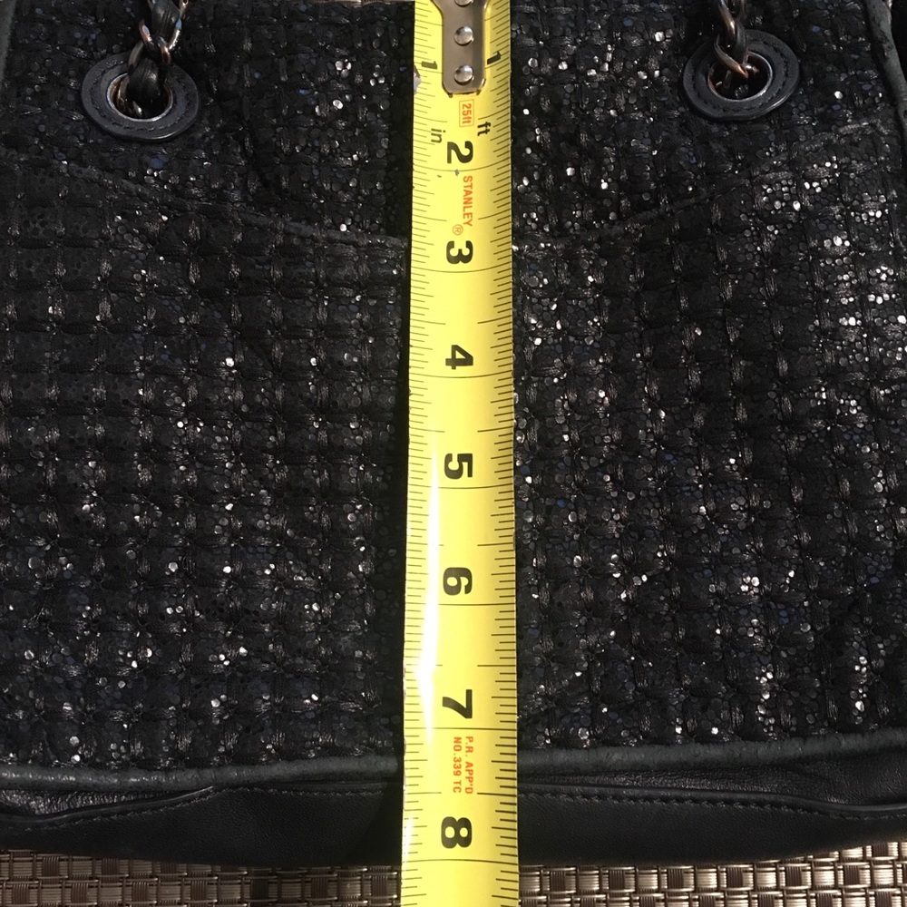 SOLD Tory Burch Fleming Bag - Picture 13 of 15